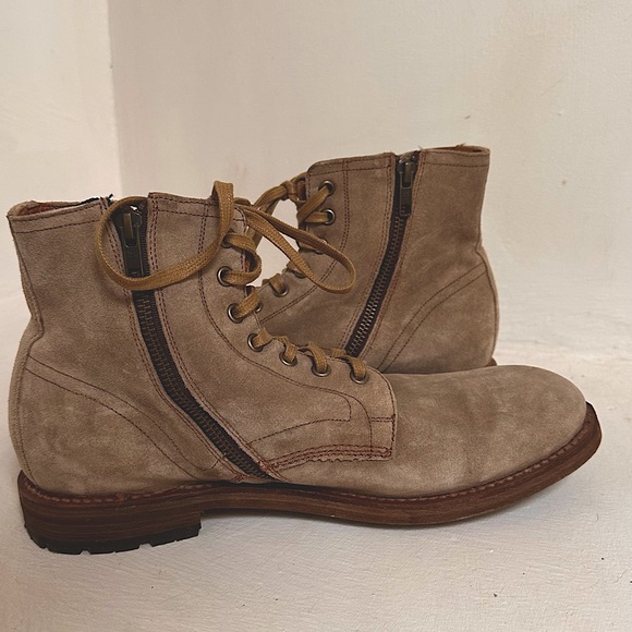 Frye Bowery Lace Up Boots Leather Boots*Rare Find